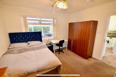 5 bed house, Fladbury Crescent, Selly Oak, Selly Oak, Birmingham, B296PH - Image 4