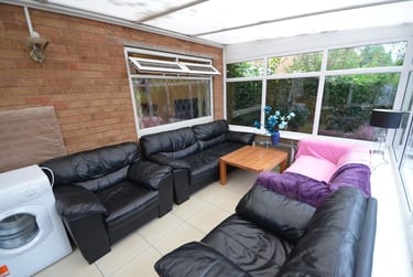 5 bed house, Fladbury Crescent, Selly Oak, Selly Oak, Birmingham, B296PH - Image 6