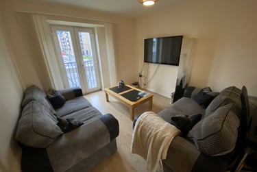 2 bed flat, Baronet House,, Edgbaston, Birmingham, B152GH - Image 1