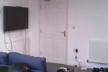 5 bed house, Holly Grove, Selly Oak, Selly Park, Birmingham, B296EQ - Image 2