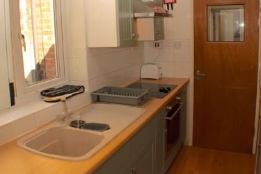 1 bed house, Blossom Avenue, Selly Oak, Selly Park, Birmingham, B297AG - Image 11