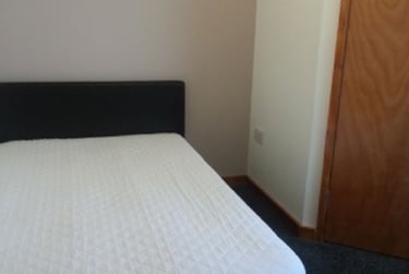 7 bed house, Heeley Road, Selly Oak, Selly Park, Birmingham, B296EZ - Image 4