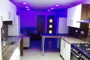 12 bed house, Hubert Road, Selly Oak, Selly Park, Birmingham, B296ET - Image 3