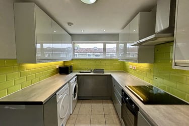 5 bed house, Leeson Walk, Harborne, Harborne, Birmingham, B170LU - Image 2