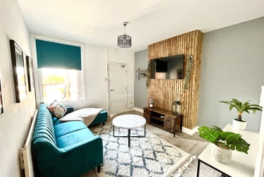 4 bed house, Johnson Road, Lenton, Lenton, Nottingham, NG72BX - Image 1