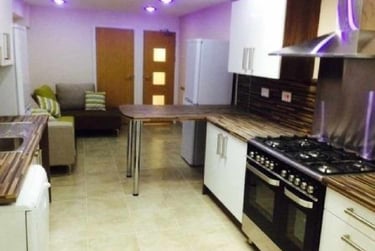 8 bed house, Bournbrook Road, Selly Oak, Selly Park, Birmingham, B297DD - Image 4