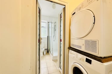 5 bed flat, Harlaxton Drive, Lenton, Lenton, Nottingham, NG71JE - Image 9