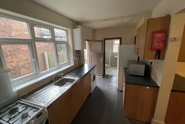 4 bed house, Beeston Road, Dunkirk, Dunkirk, Nottingham, NG72JP - Image 4