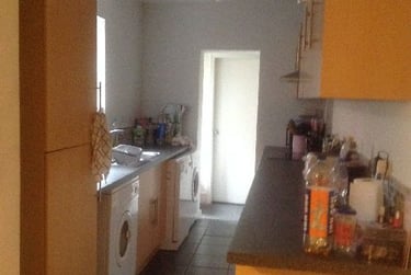 6 bed house, Croydon Road, Selly Oak, Selly Park, Birmingham, B297BP - Image 2