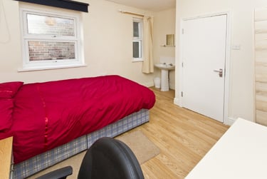 5 bed house, Forest Road West F 1, Arboretum, Arboretum, Nottingham, NG74ER - Image 8