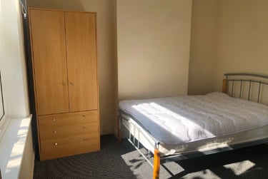 5 bed flat, Lenton Boulevard, Lenton, Radford, Nottingham, NG72BZ - Image 8