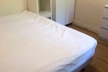 5 bed flat, Lenton Boulevard, Lenton, Radford, Nottingham, NG72BZ - Image 9