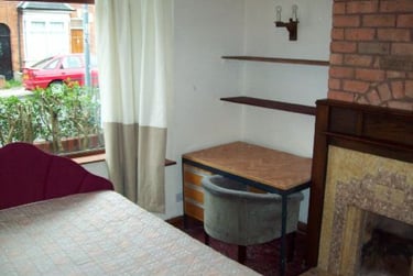 4 bed house, Dawlish Road, Selly Oak, Selly Park, Birmingham, B297AR - Image 1