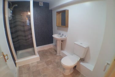 2 bed flat, Mitford Road, Fallowfield, Manchester, M146UL - Image 2