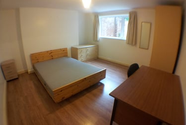 2 bed flat, Mitford Road, Fallowfield, Manchester, M146UL - Image 10