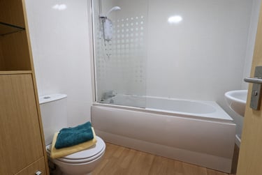 3 bed flat, Barlow Moor Road, West Didsbury, Manchester, M202UT - Image 14