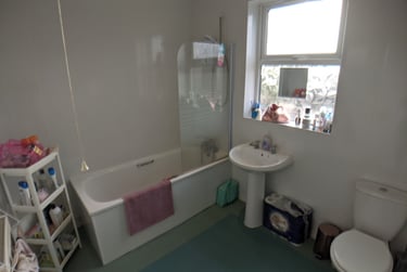 2 bed flat, Mauldeth Road West, Fallowfield, Manchester, M203WB - Image 4