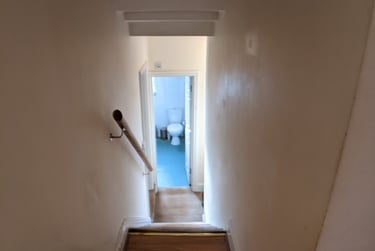 2 bed flat, Mauldeth Road West, Fallowfield, Manchester, M203WB - Image 3