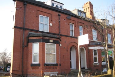 1 bed flat, Wellington Road, Withington, Manchester, M203FU - Image 3