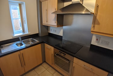 2 bed flat, Mitford Rd, Fallowfield, Manchester, M146NT - Image 7