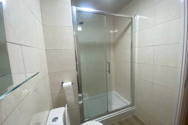 2 bed flat, Plymouth Grove, Ardwick, Manchester, M130AS - Image 9