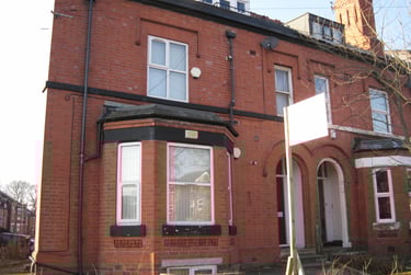 2 bed flat, Wellington Road, Withington, Manchester, M203FU - Image 13