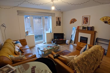 2 bed flat, Mitford Road, Fallowfield, Manchester, M146NT - Image 1