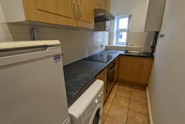 1 bed flat, Wellington Road, Withington, Manchester, M203FU - Image 3