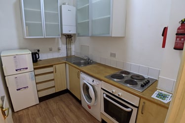 2 bed flat, Mitford Road, Fallowfield, Manchester, M146UL - Image 8