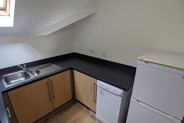 2 bed flat, Mitford Road, Fallowfield, Manchester, M146NT - Image 5