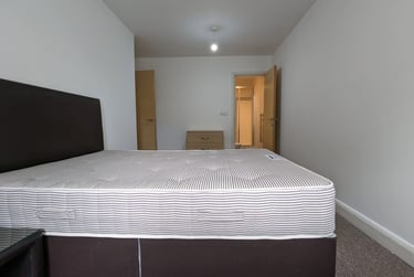 2 bed flat, Denmark Road, Rusholme, Manchester, M156AZ - Image 4