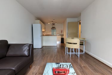 2 bed flat, Denmark Road, Rusholme, Manchester, M156AZ - Image 8