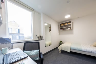 Village Premium (Large Ensuite room) - Image 1