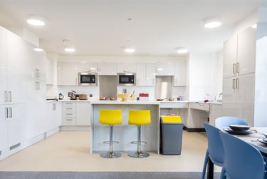 Village Classic (Standard Ensuite Room) - Image 4