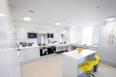 Village Classic (Standard Ensuite Room) - Image 6