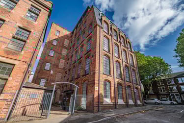 Superior Exec Ensuite at Cotton House, Radford Boulevard, Radford, Nottingham, NG73BR - Image 1