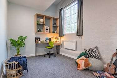 Executive Ensuite - Image 6