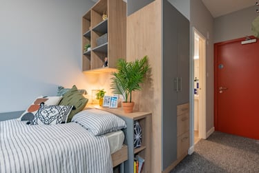 Executive Ensuite - Image 7