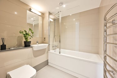 Premium En-suite - Image 3