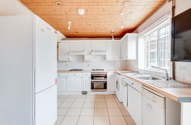 Shipman Avenue, Harbledown, Kent - Image 2