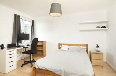 Sundridge Close, Hales Place, Kent - Image 3