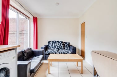 Kent Avenue, Christchurch, Kent - Image 3