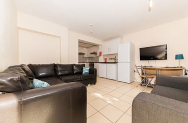 Shipman Avenue, Harbledown, Kent - Image 3