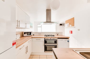 College Road, Christchurch, Kent - Image 2