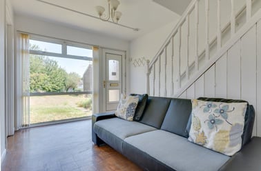 Somner Close, St Stephens, Kent - Image 3