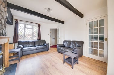 Vauxhall Avenue, Hales Place, Kent - Image 2