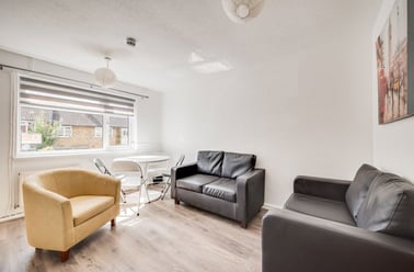 Godden Road - Room, Hales Place, Kent - Image 2