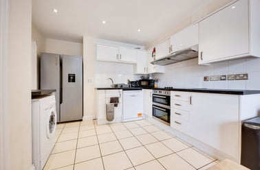 College Road - Room, Christchurch, Canterbury - Image 3