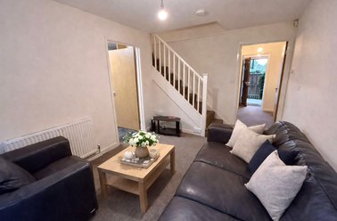 Broomspring Close, Devonshire Green, Sheffield - Image 2