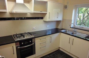 Headford Gardens, Devonshire Green, Sheffield - Image 2